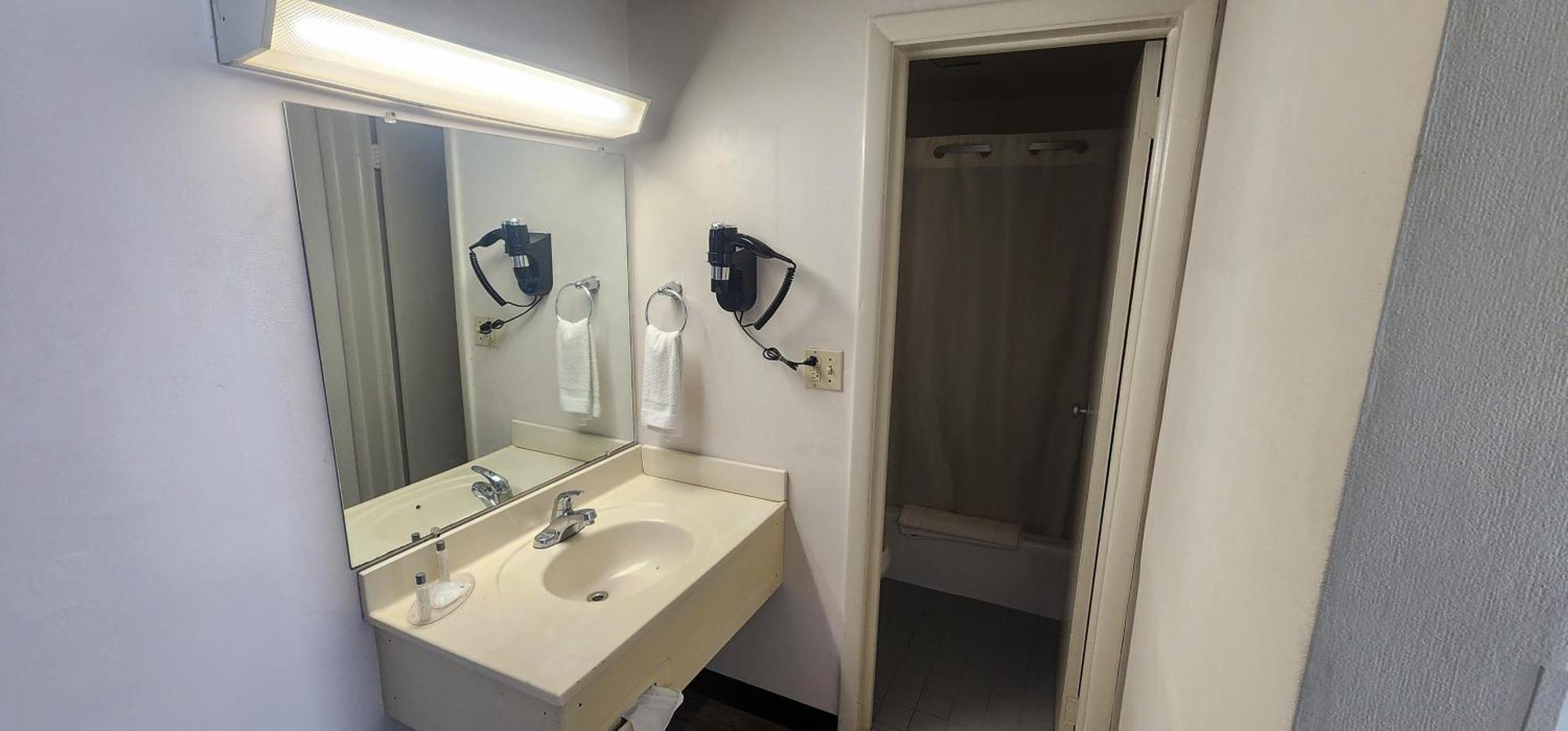 Parkview And Conference Center Hotel