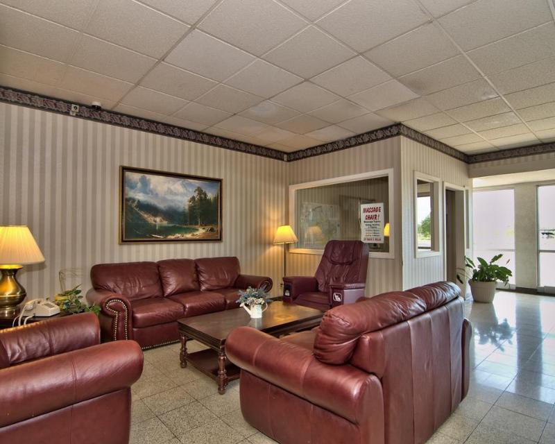 Parkview And Conference Center Hotel