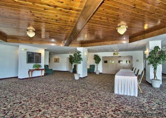 Hotel Parkview And Conference Center 2*